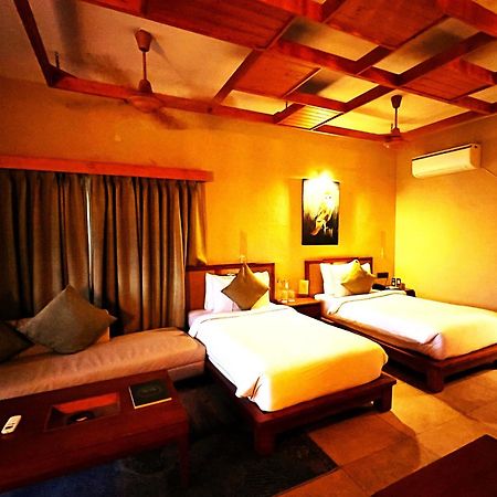 Hotel Sonar Bangla Sundarban Gosaba ภายนอก รูปภาพ