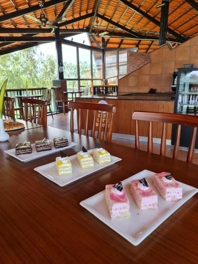 Hotel Sonar Bangla Sundarban Gosaba ภายนอก รูปภาพ